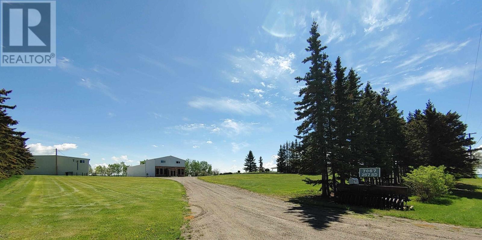 7067 257 Road, Fort St. John, British Columbia  V1J 4M6 - Photo 3 - C8042995