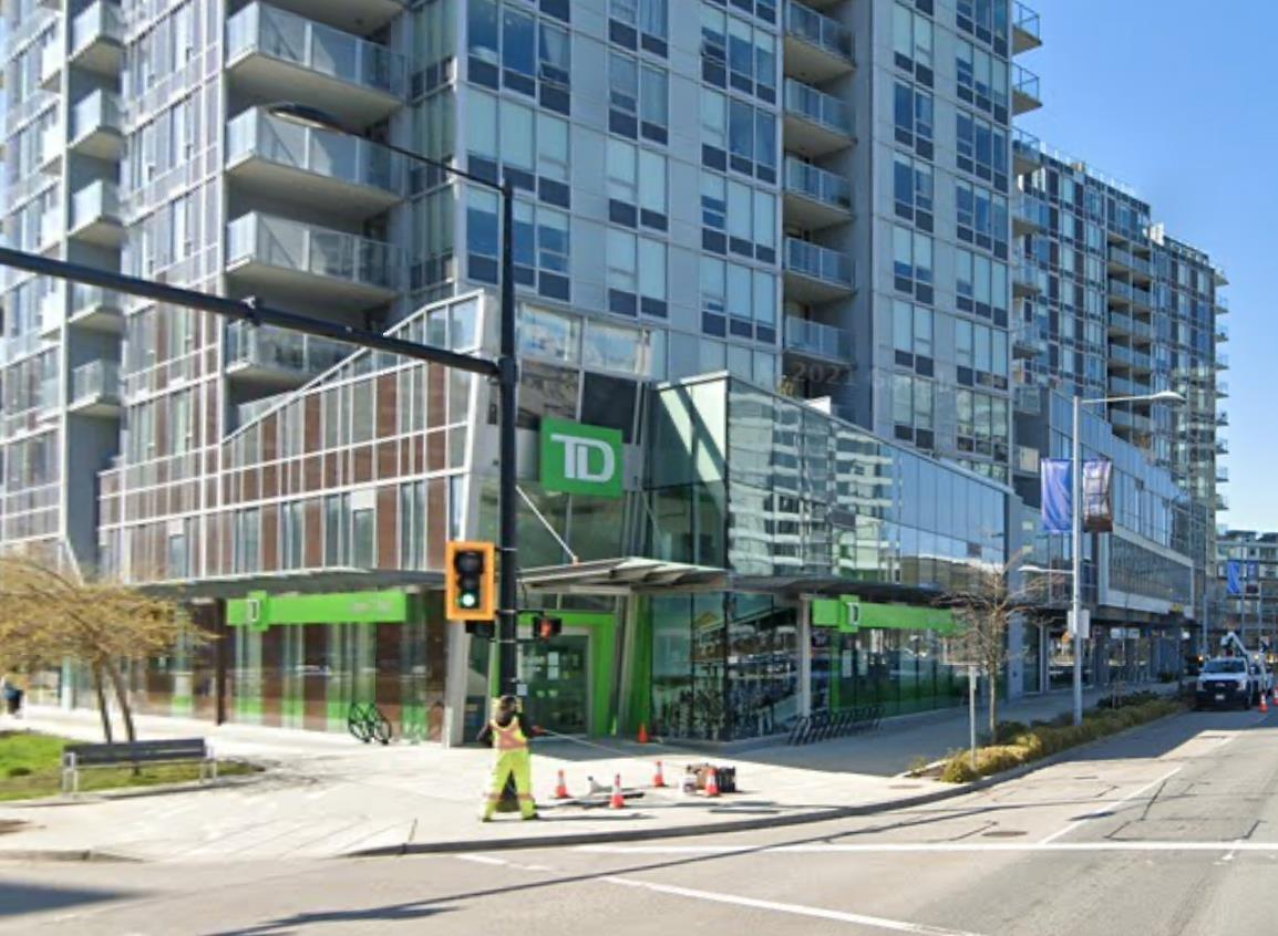 140 7488 LANSDOWNE ROAD, richmond, British Columbia