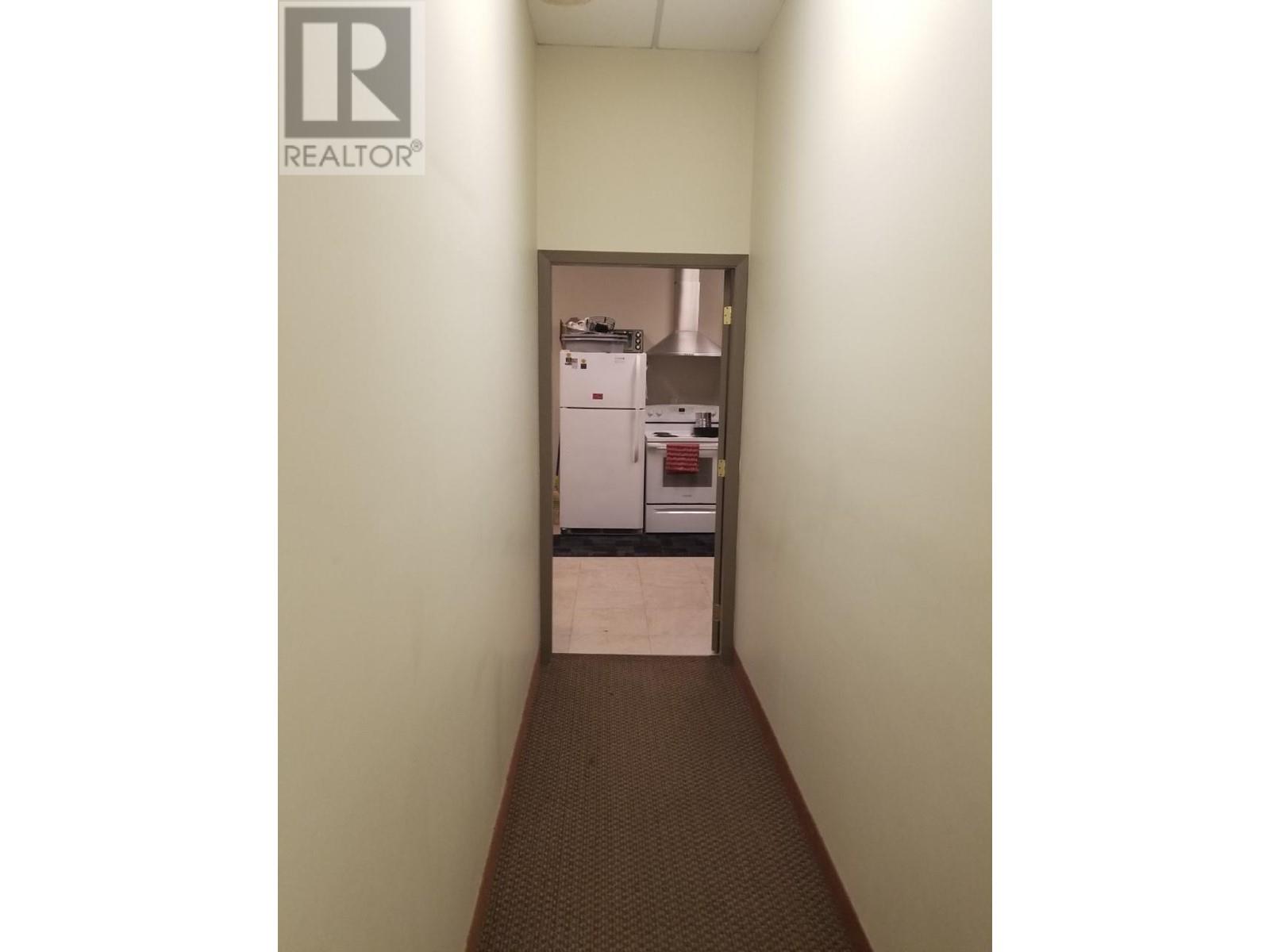 285 Seymour Street, Kamloops, British Columbia   - Photo 36 - 167481