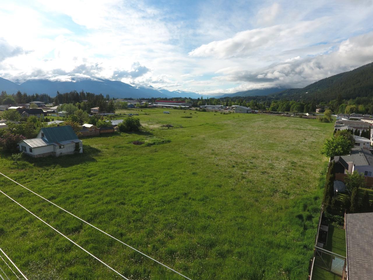 620 Devon Street, Creston, British Columbia  V0B 1G3 - Photo 7 - 2465620