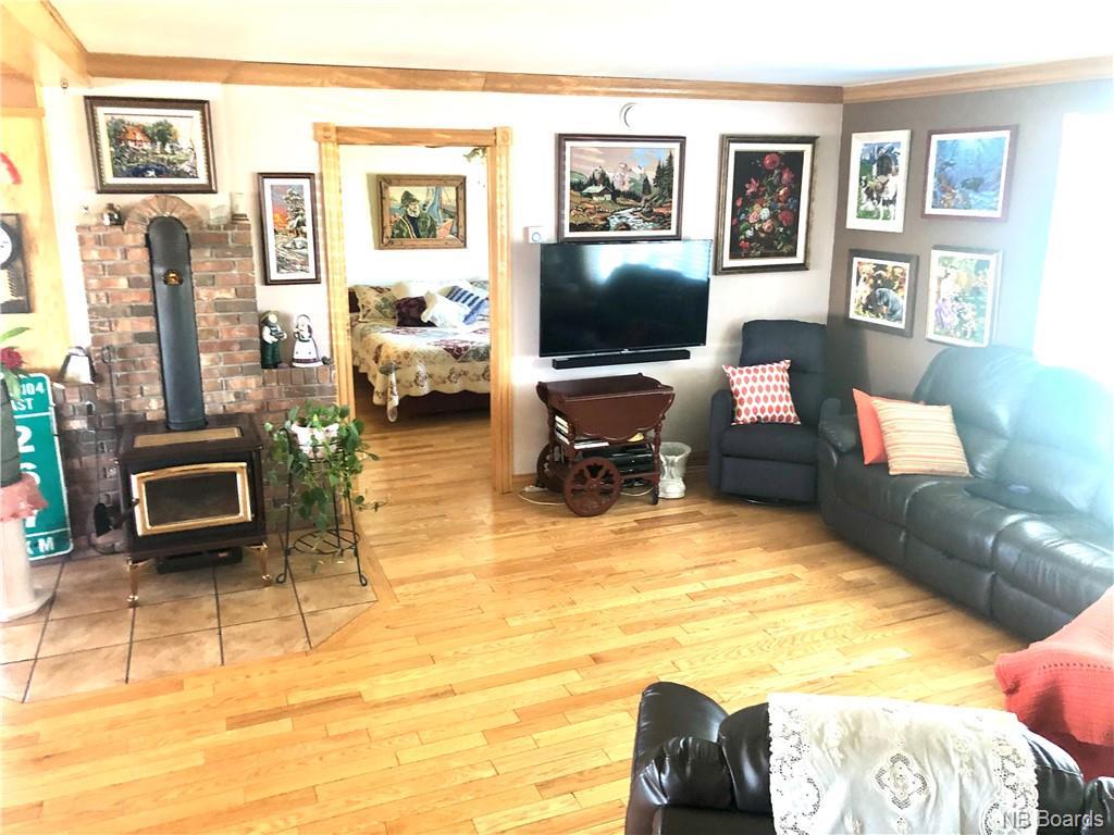 1092 Boul. De La Mer, Sainte-Marie-Saint-Raphaël, New Brunswick E8T 1V6 - Photo 20 - NB073863