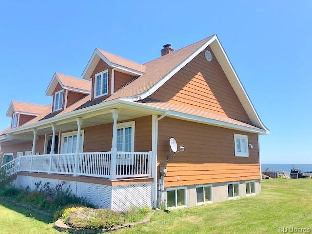 1092 Boul. De La Mer, Sainte-Marie-Saint-Raphaël, New Brunswick E8T 1V6 - Photo 5 - NB073863