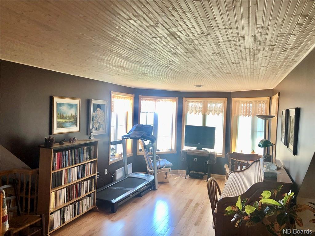 1092 Boul. De La Mer, Sainte-Marie-Saint-Raphaël, New Brunswick E8T 1V6 - Photo 35 - NB073863