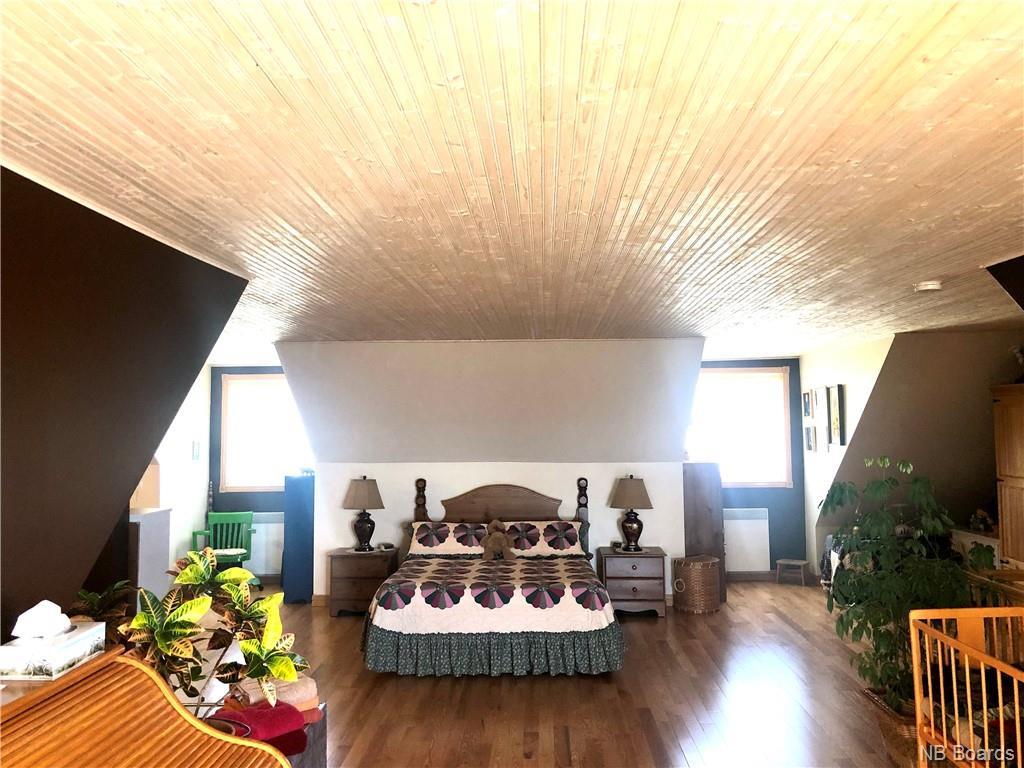 1092 Boul. De La Mer, Sainte-Marie-Saint-Raphaël, New Brunswick E8T 1V6 - Photo 37 - NB073863