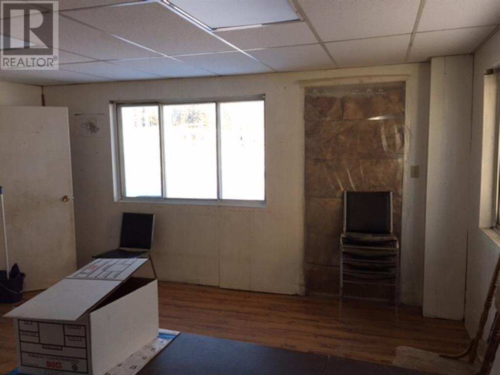 2 Banff  Avenue, Rainbow Lake, Alberta  T0H 2Y0 - Photo 5 - A1048164