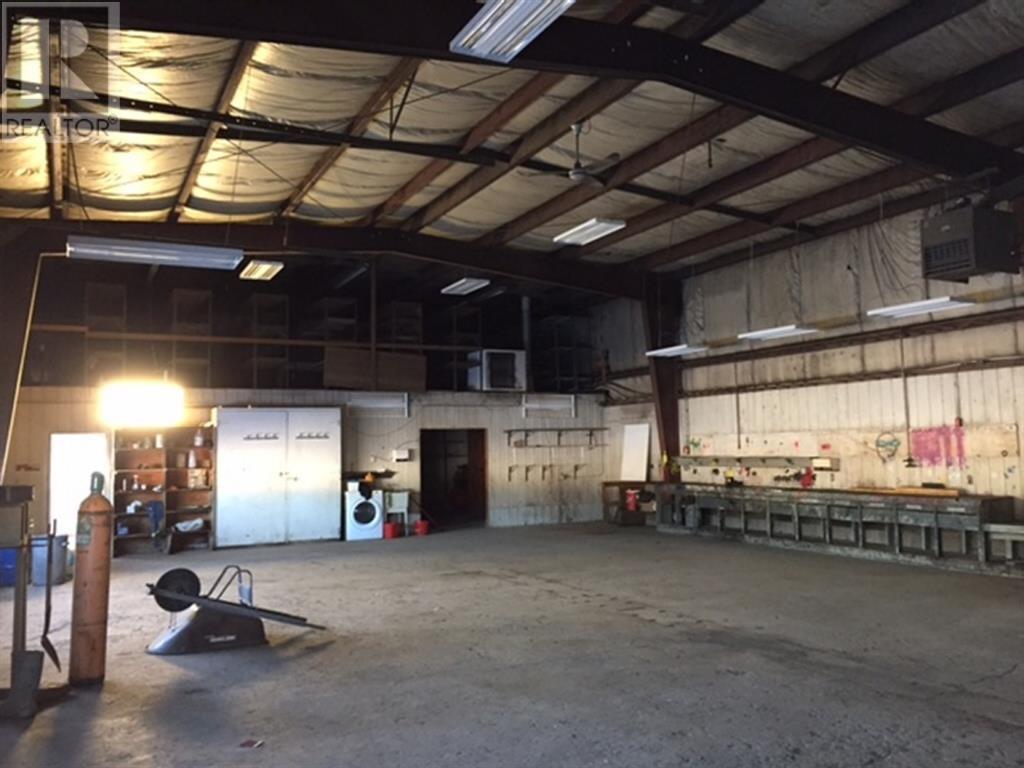 2 Banff  Avenue, Rainbow Lake, Alberta  T0H 2Y0 - Photo 14 - A1048164