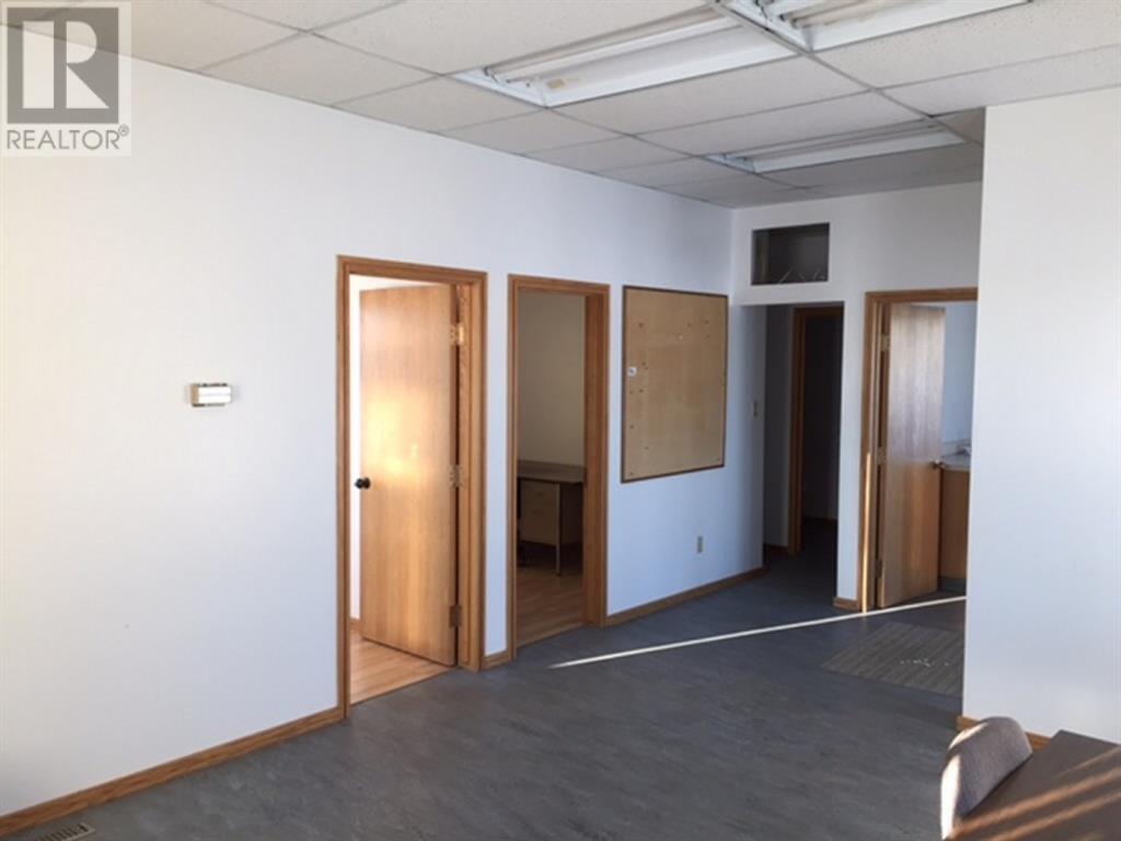 2 Banff  Avenue, Rainbow Lake, Alberta  T0H 2Y0 - Photo 21 - A1048164