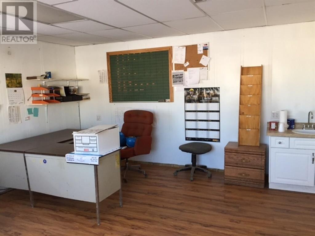 2 Banff  Avenue, Rainbow Lake, Alberta  T0H 2Y0 - Photo 23 - A1048164