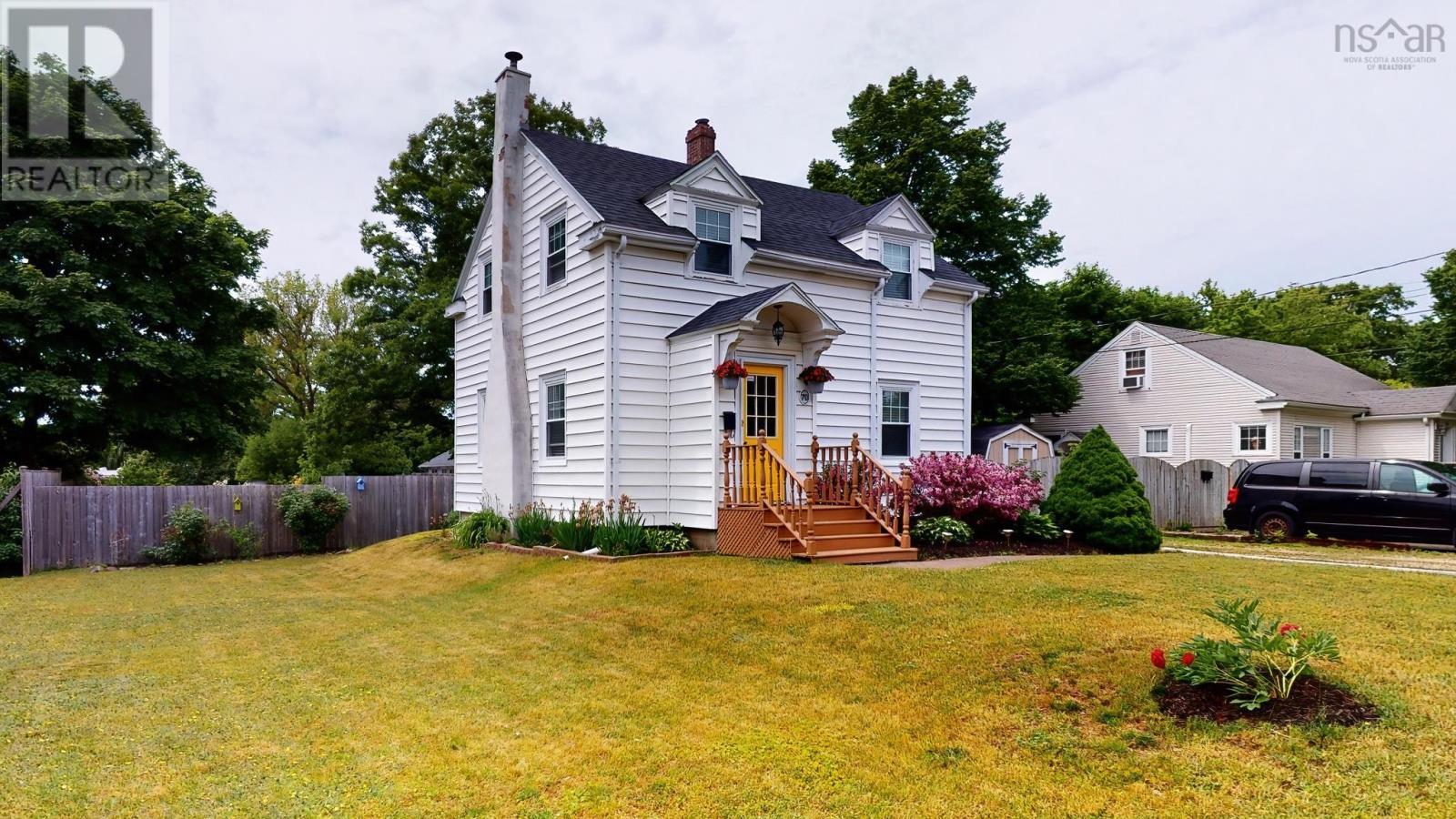 70 Oakdene Avenue, Kentville Sold House Ovlix