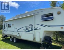 9 TAMARAC Road Unit# 27, stokes bay, Ontario