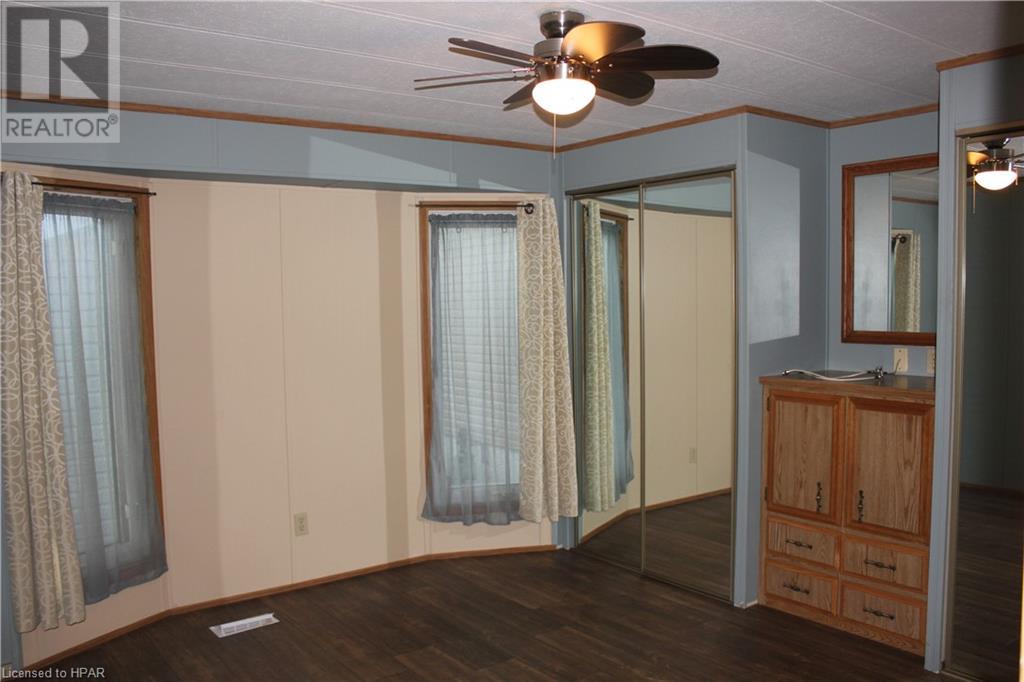 36 Cherokee Lane, Meneset, Ontario  N7A 3Y2 - Photo 10 - 40294953