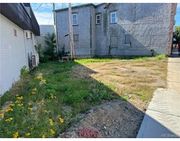 318 Pleasant Street