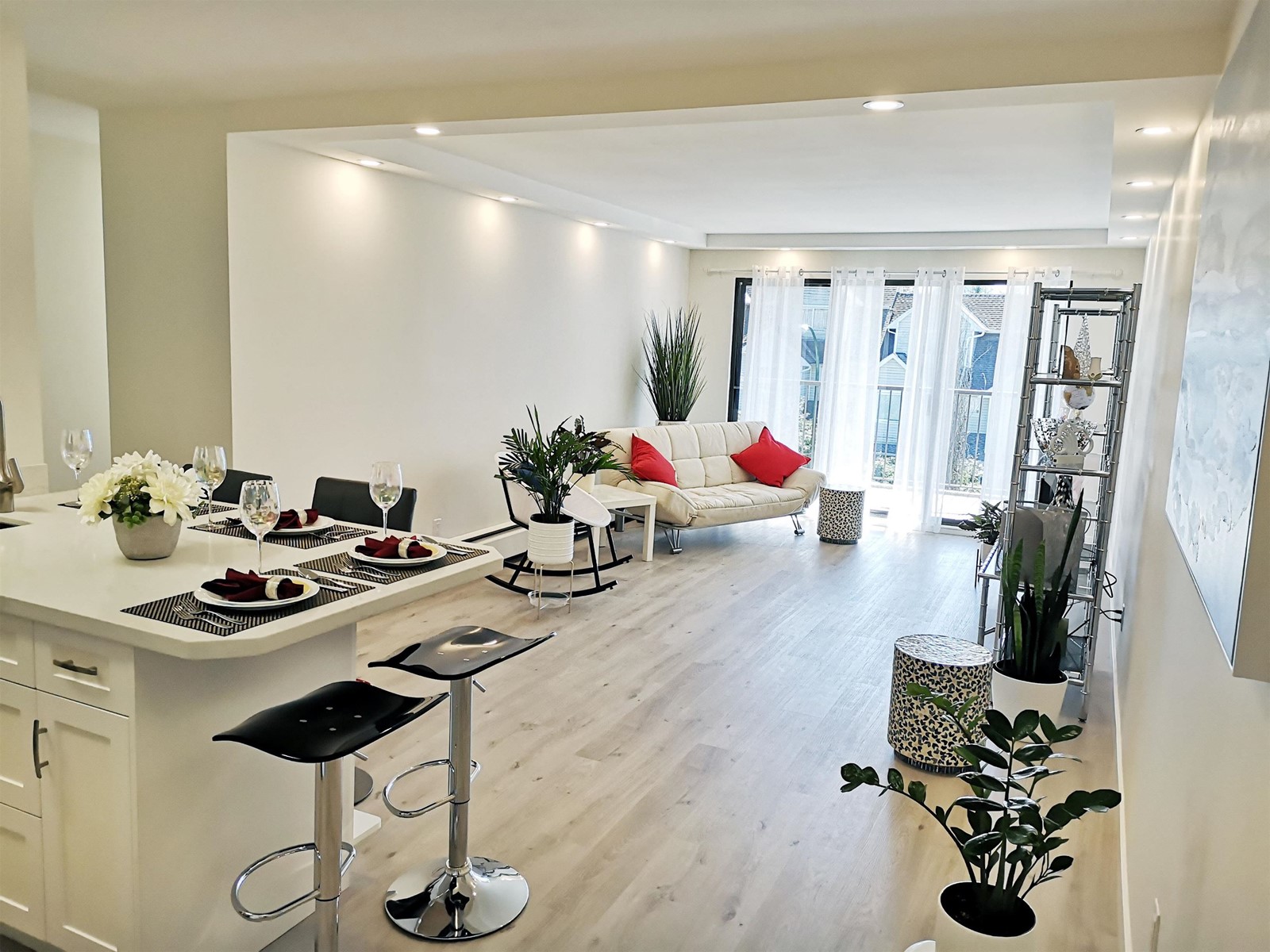 301 1585 E 4TH AVENUE, vancouver, British Columbia