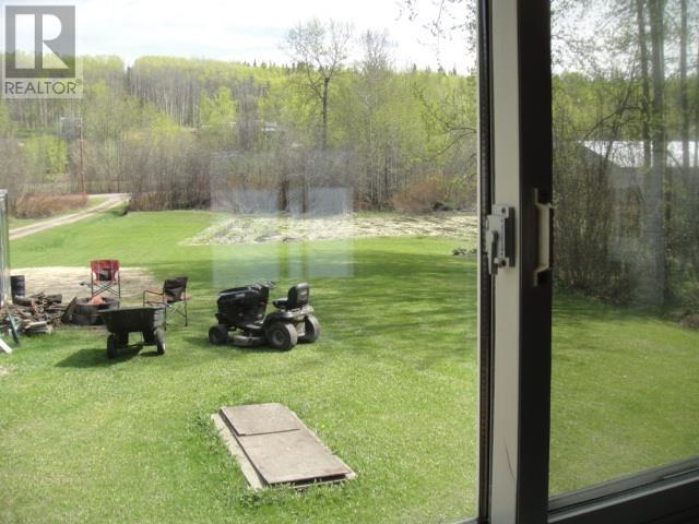 4245 Eckland Drive, Burns Lake, British Columbia  V0J 1E1 - Photo 9 - R2685421