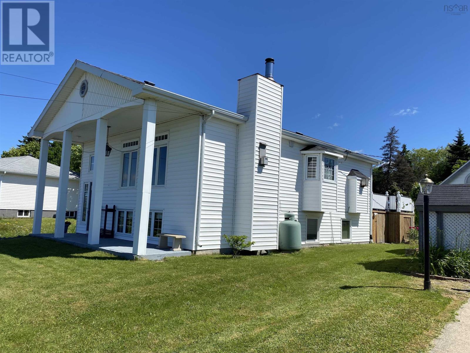 16 Charles Maclean Road, Port Hastings House For Sale MLS 202216571