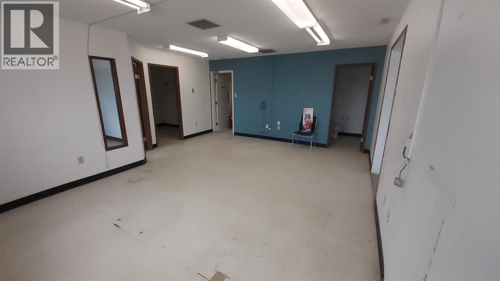 4810 & 4812 37 Avenue, Valleyview, Alberta  T0H 3N0 - Photo 10 - A1154618