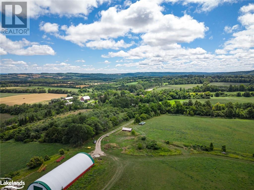 7958 21/22 NOTTAWASAGA Sideroad 7958 21/22 NOTTAWASAGA Sideroad
