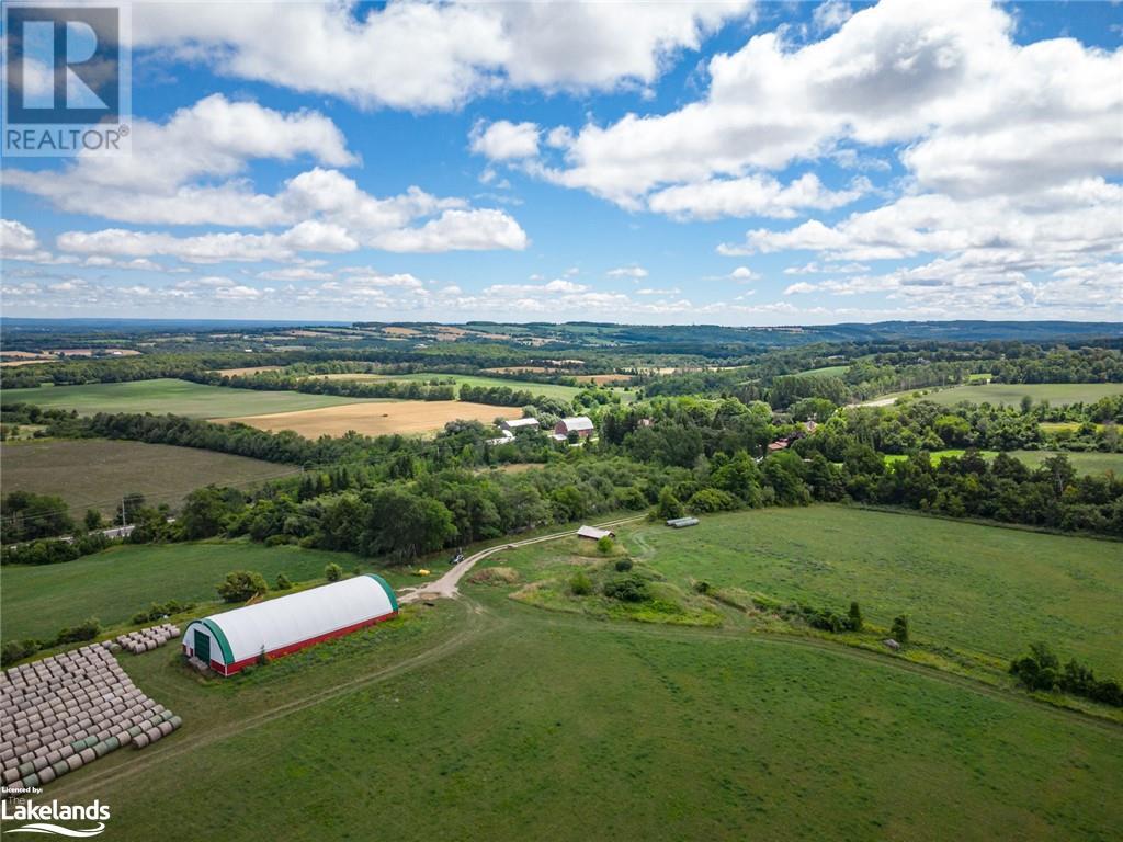 7958 21/22 NOTTAWASAGA Sideroad 7958 21/22 NOTTAWASAGA Sideroad