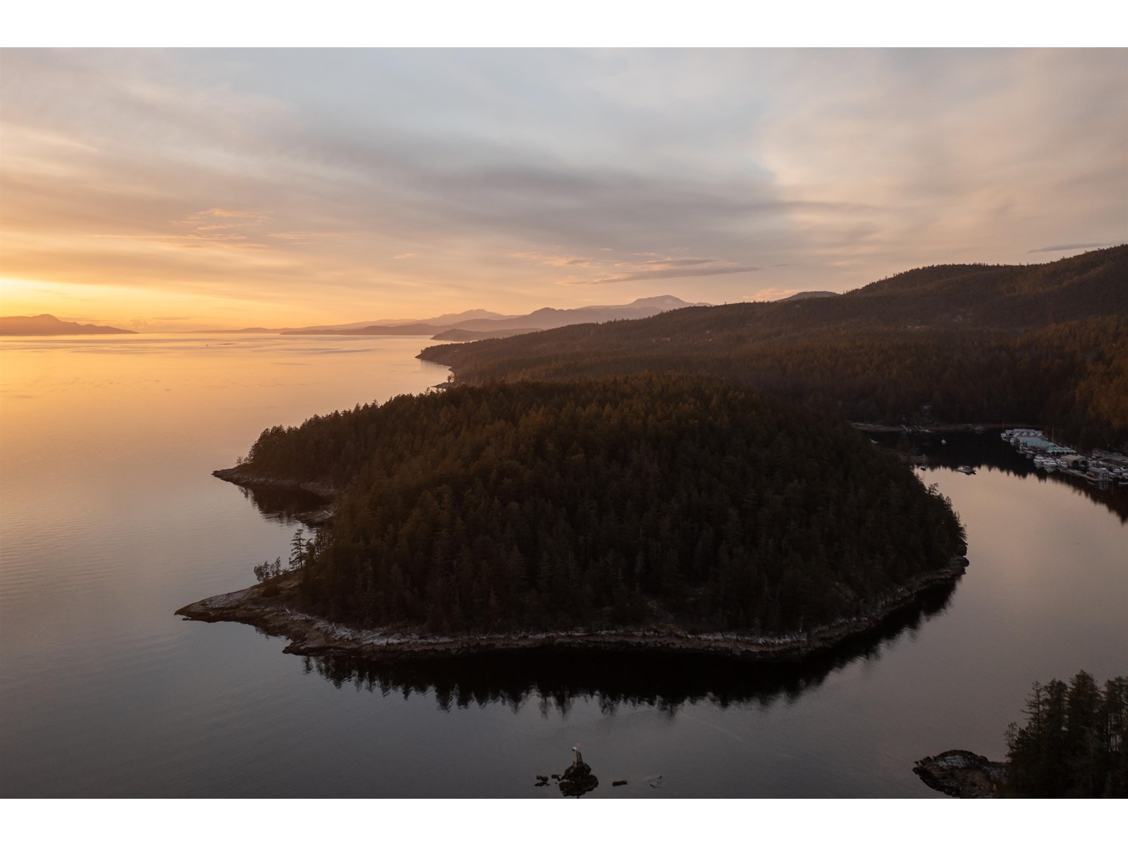 Lot A-B Turnagain Island, Halfmoon Bay, British Columbia  V7Z 1B7 - Photo 2 - R2695528