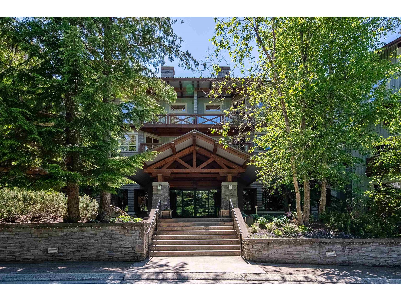 403G3 4653 BLACKCOMB WAY, whistler, British Columbia