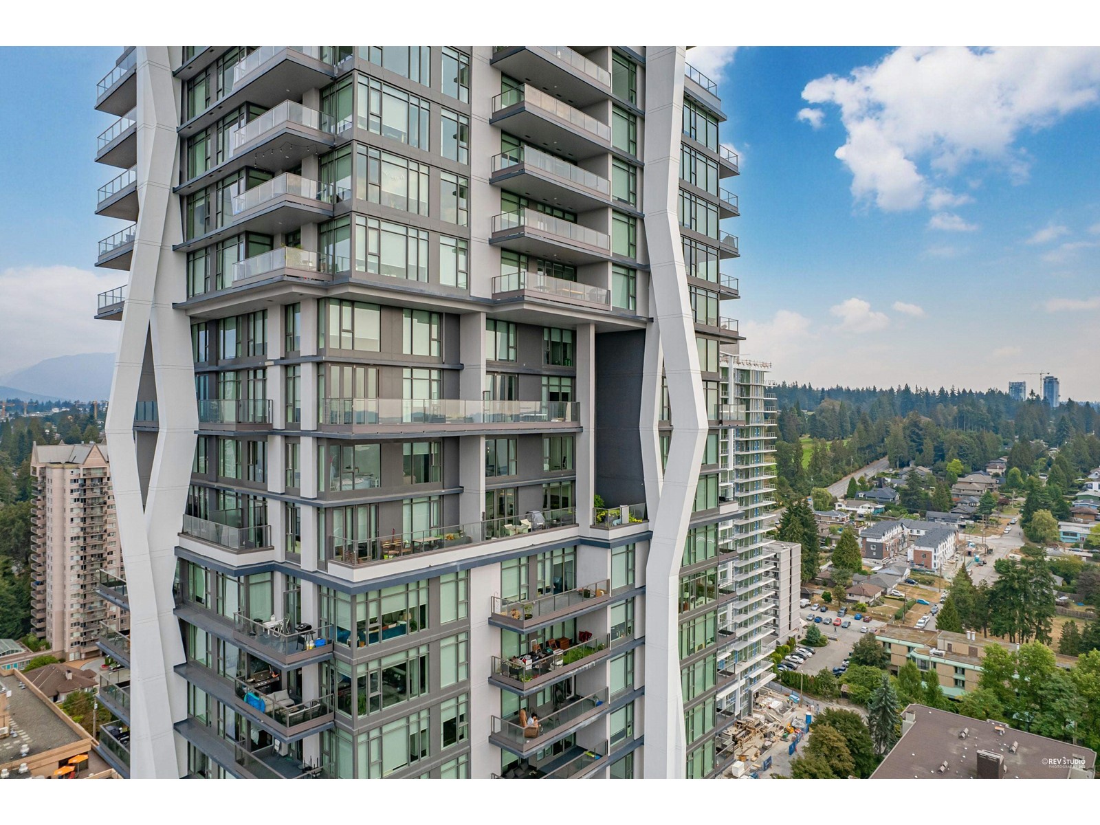 2406 450 Westview Street, Coquitlam Condo For Sale MLS r2723675 Ovlix