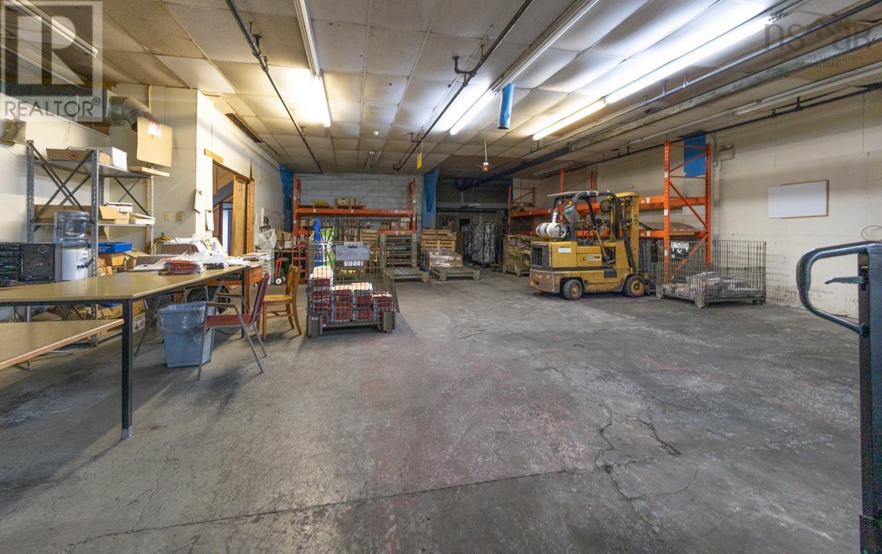 2 Second & Alma Street, Yarmouth, Nova Scotia  B5A 1T2 - Photo 25 - 202223002