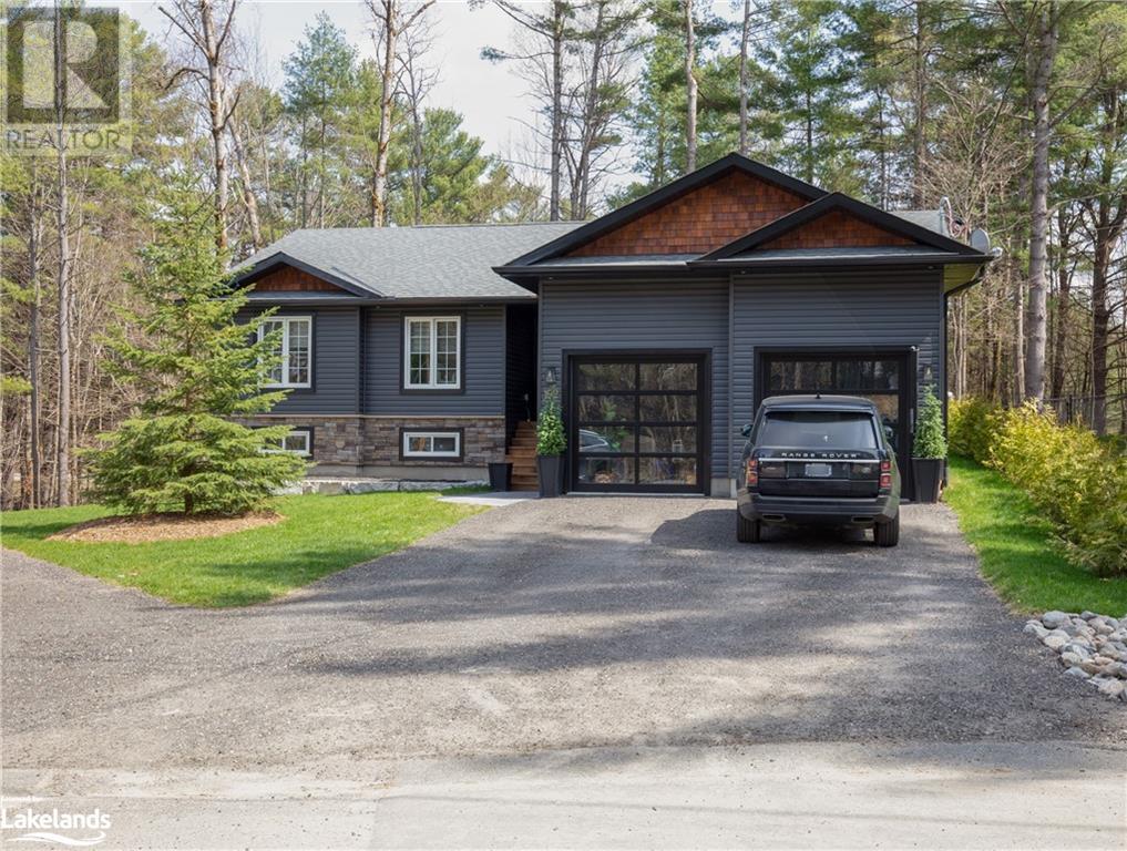 260 STEPHENSON 2 Road W, huntsville, Ontario