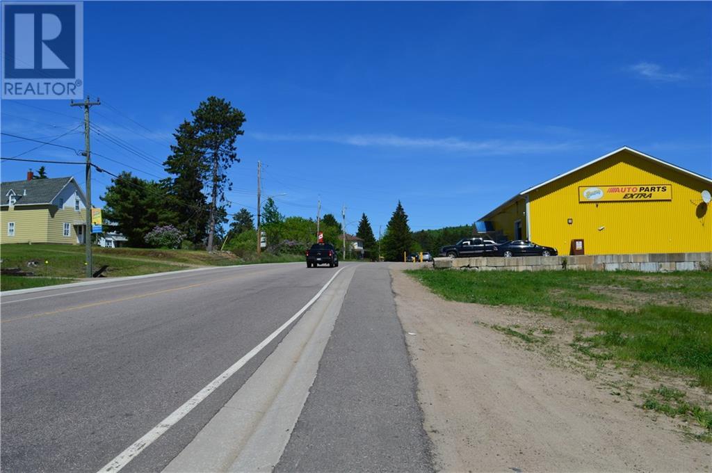 HIGHWAY 60 HIGHWAY Barry's Bay