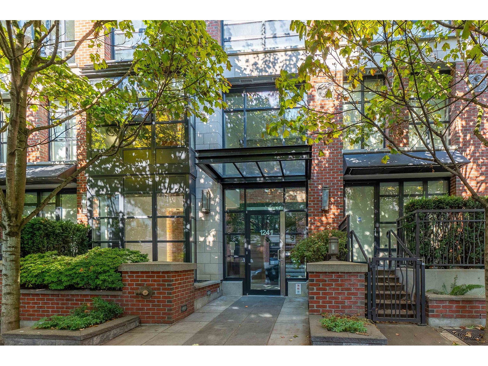 301 1241 HOMER STREET, vancouver, British Columbia