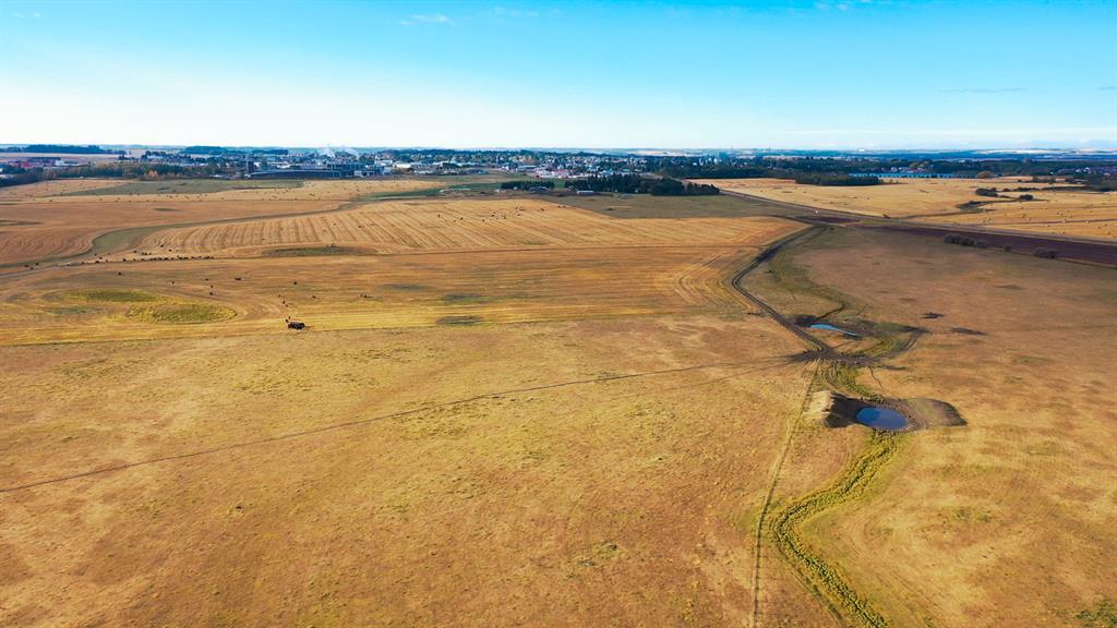 6360 C & E Trail, Innisfail, Alberta  T4G 0G9 - Photo 6 - A2006131
