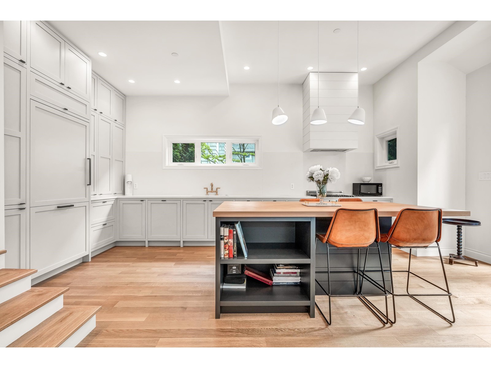 2486 W 5TH AVENUE, vancouver, British Columbia