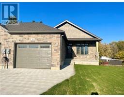 21 NYAH Court Kincardine