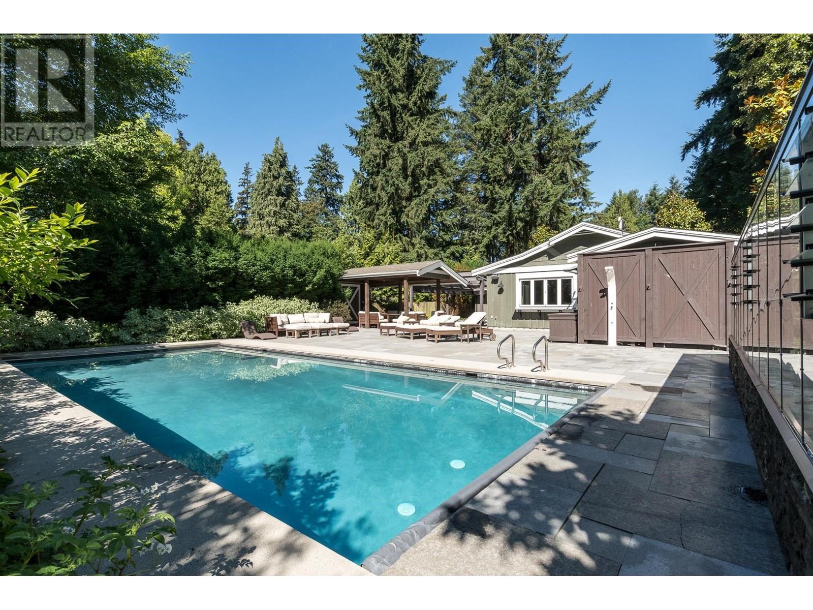 593 Riverside Drive, North Vancouver, British Columbia  V7H 1V4 - Photo 1 - R2728245