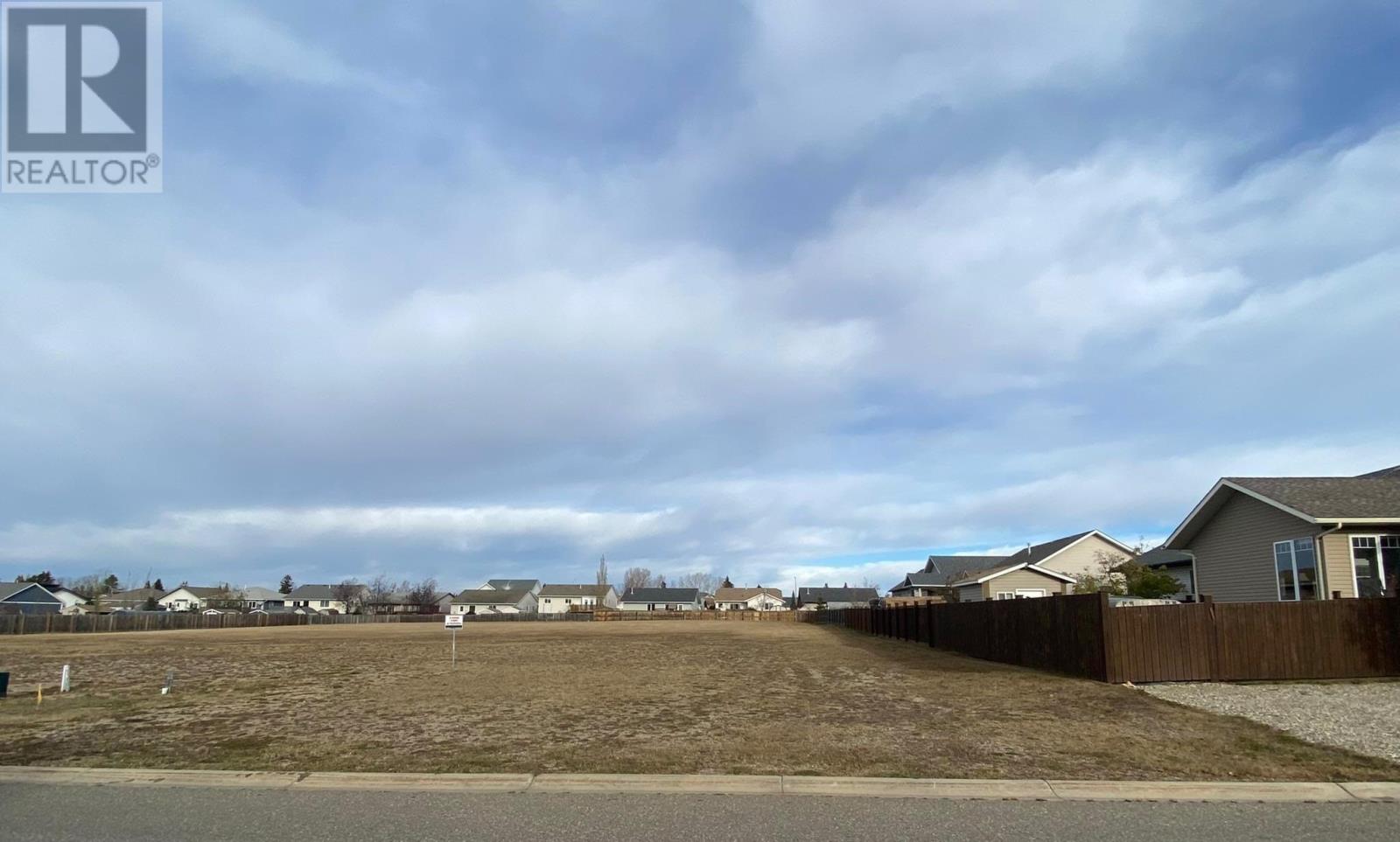 8816 96a Avenue, Fort St. John, British Columbia  V1J 0A3 - Photo 1 - R2735465