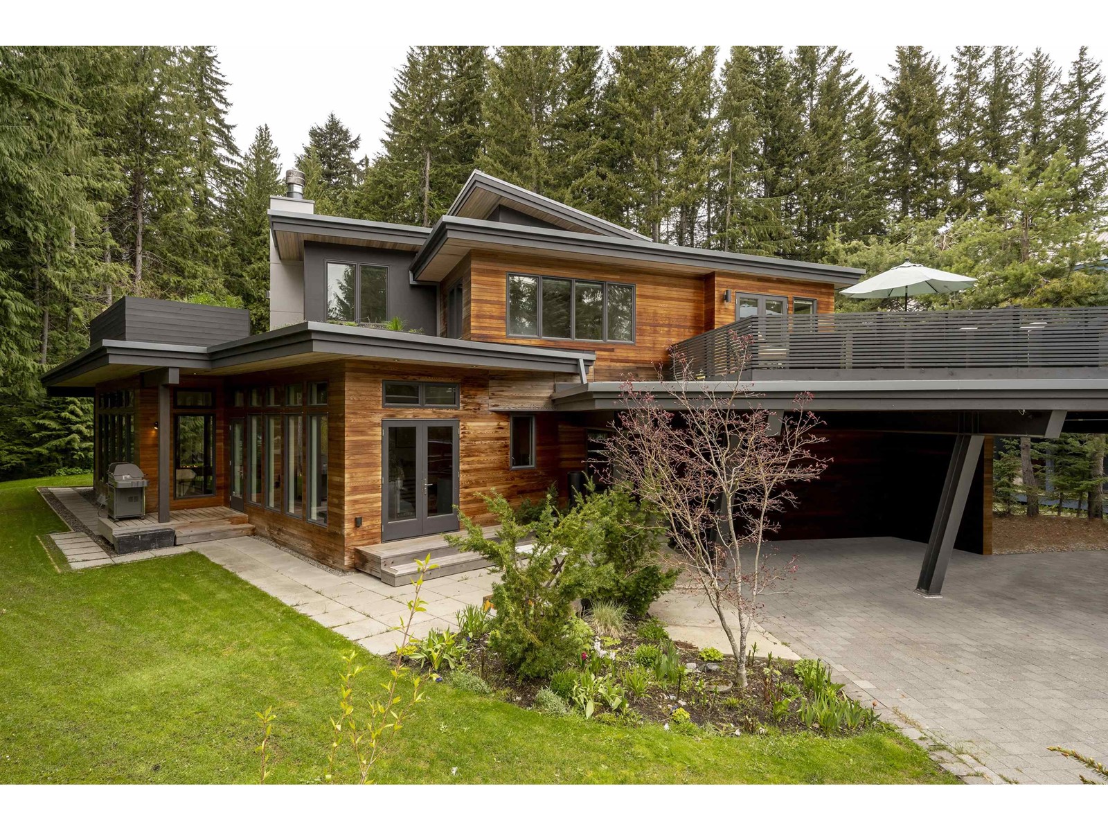 6479 BALSAM WAY, whistler, British Columbia