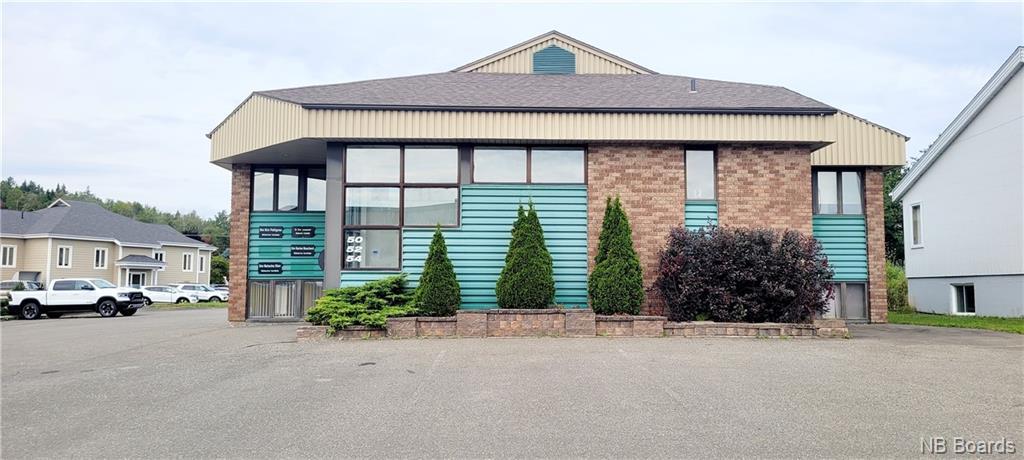 50 Bateman Avenue, Edmundston, New Brunswick  E3V 4A4 - Photo 4 - NB078982