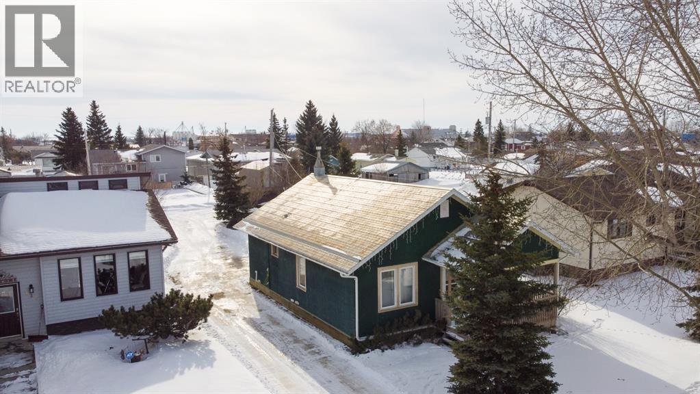 117 1st Ave Se, Falher, Alberta  T0H 1M0 - Photo 13 - A1073022