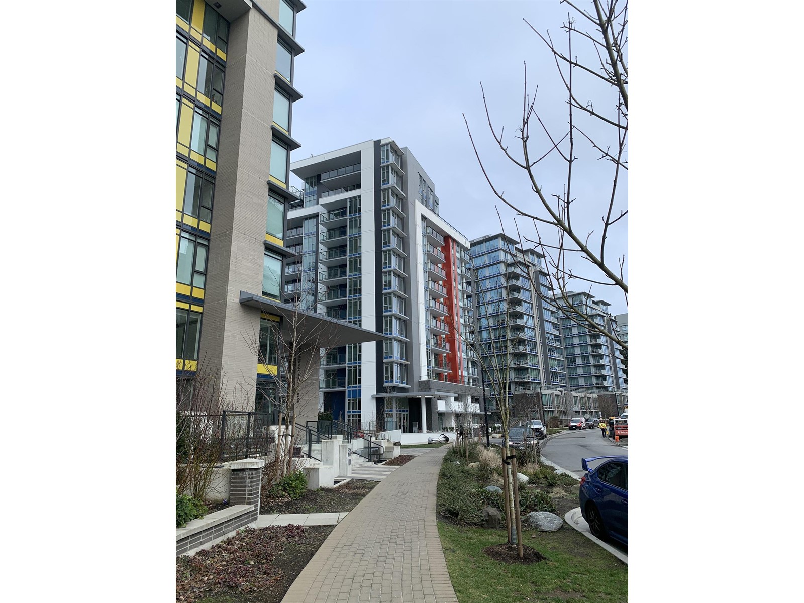 606 8940 UNIVERSITY CRESCENT, burnaby, British Columbia