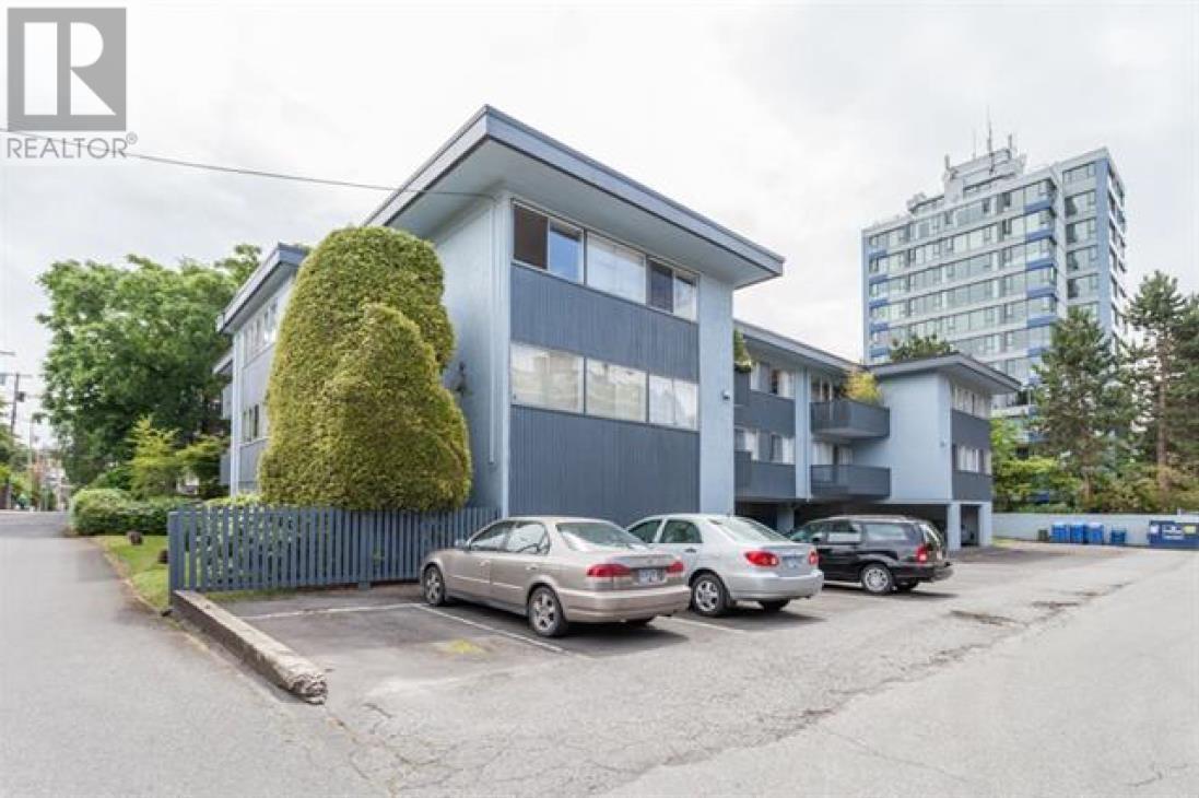 5343 Yew Street, Vancouver, British Columbia  V6M 3X7 - Photo 2 - C8046584