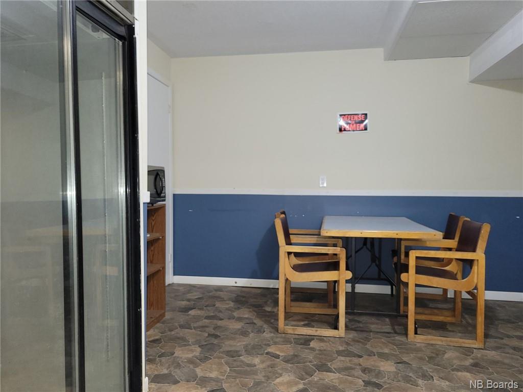 251 Rue Canada, Saint-Quentin, New Brunswick  E8A 1K2 - Photo 31 - NB073452