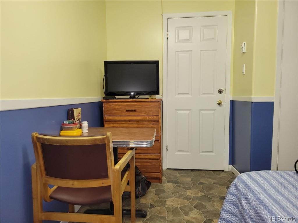 251 Rue Canada, Saint-Quentin, New Brunswick  E8A 1K2 - Photo 28 - NB073452