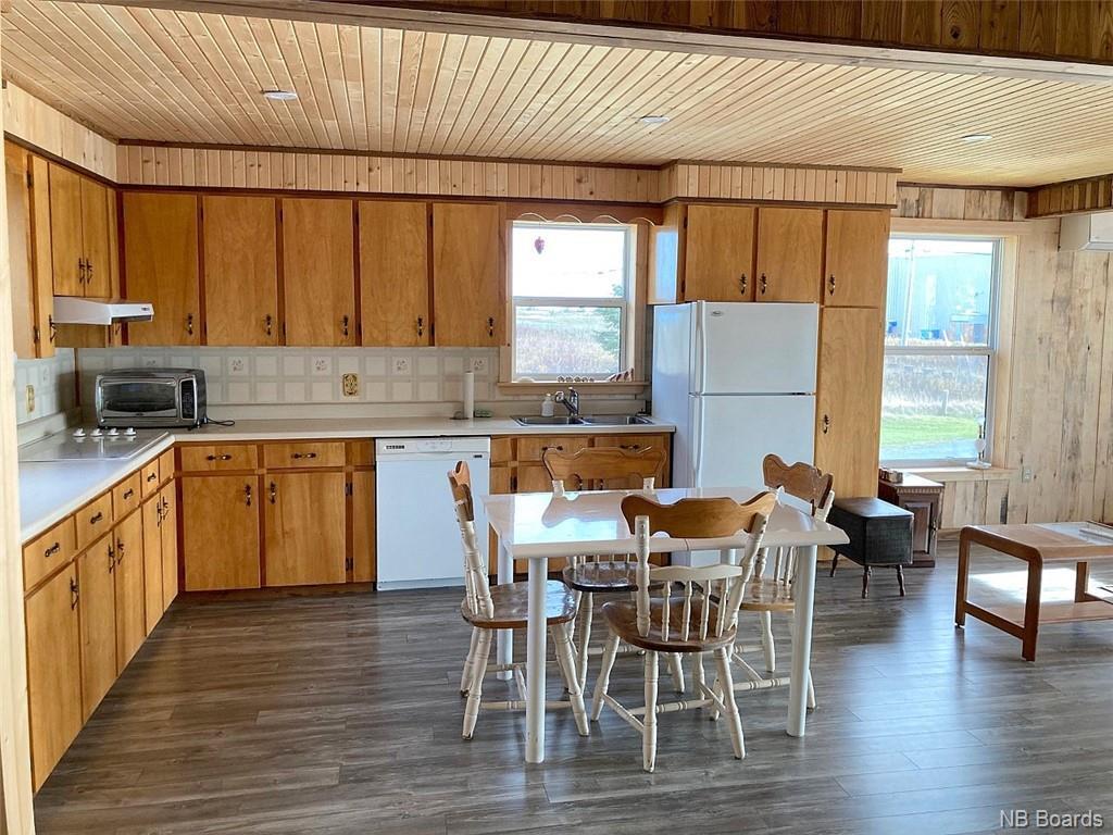 9711 Route 113, Miscou, New Brunswick E8T 2C5 - Photo 15 - NB081996