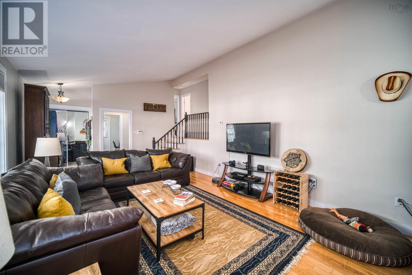 201 Alder Crescent, Lower Sackville, Nova Scotia B4C 1A4 (25028781