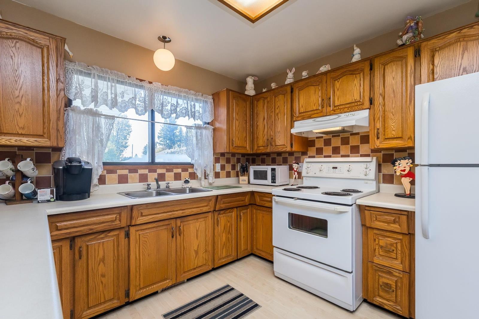 Property Listing: 32120 Bueckert Avenue, Mission, British Columbia