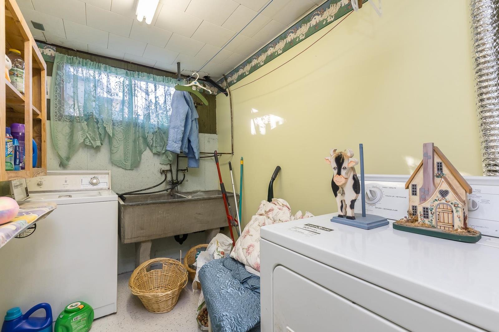 Property Listing: 32120 Bueckert Avenue, Mission, British Columbia