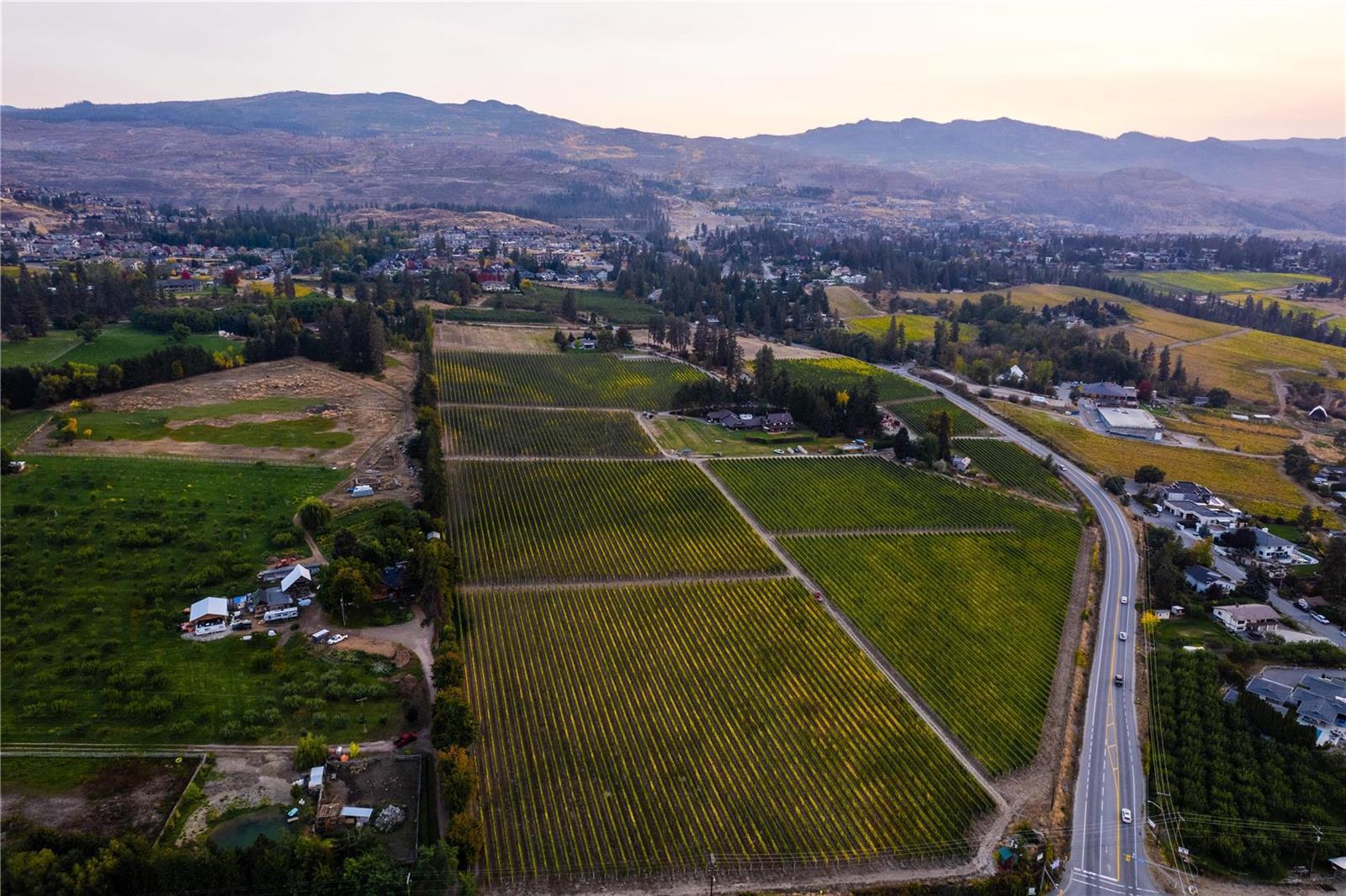 4855 Chute Lake Road, Kelowna, British Columbia  V1W 4M3 - Photo 15 - 10264699