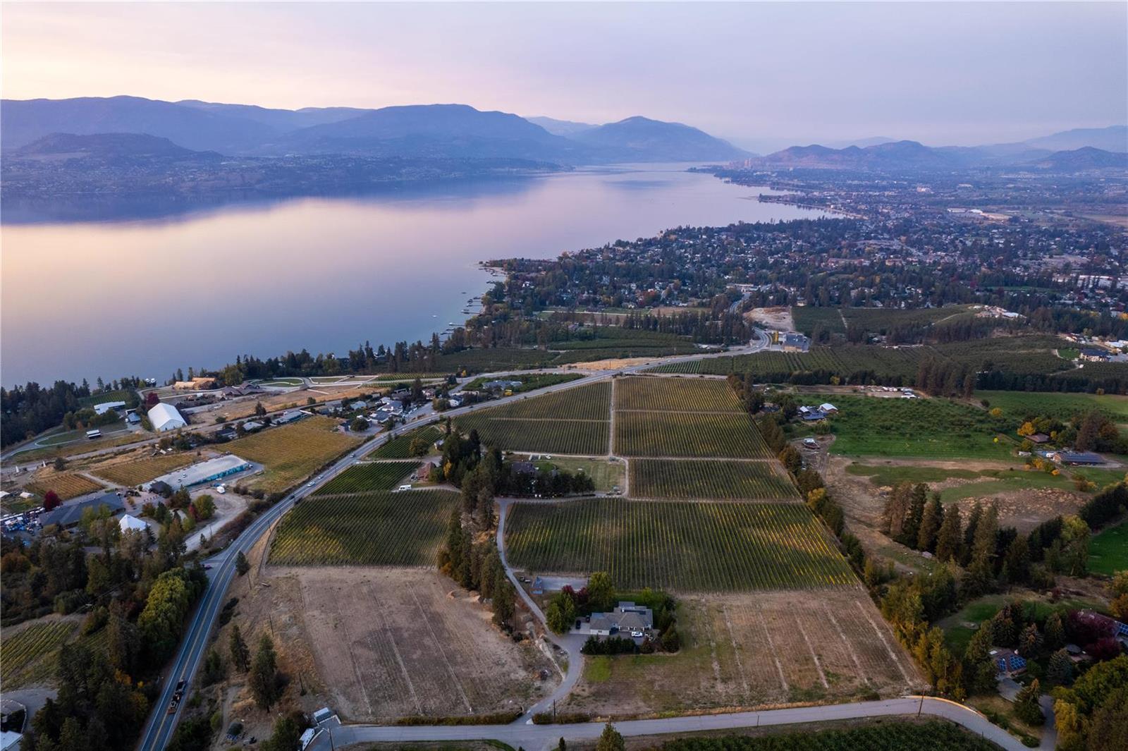 4855 Chute Lake Road, Kelowna, British Columbia  V1W 4M3 - Photo 4 - 10264698