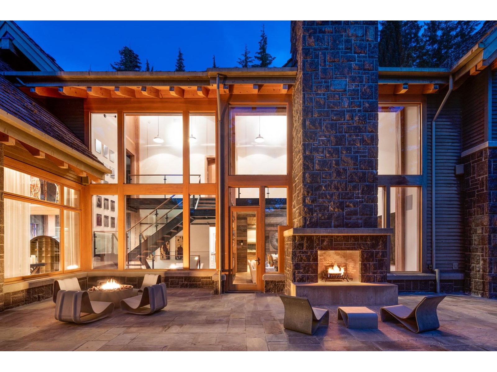 4669 Blackcomb Way, Whistler, British Columbia  V8E 0Z3 - Photo 3 - R2740363