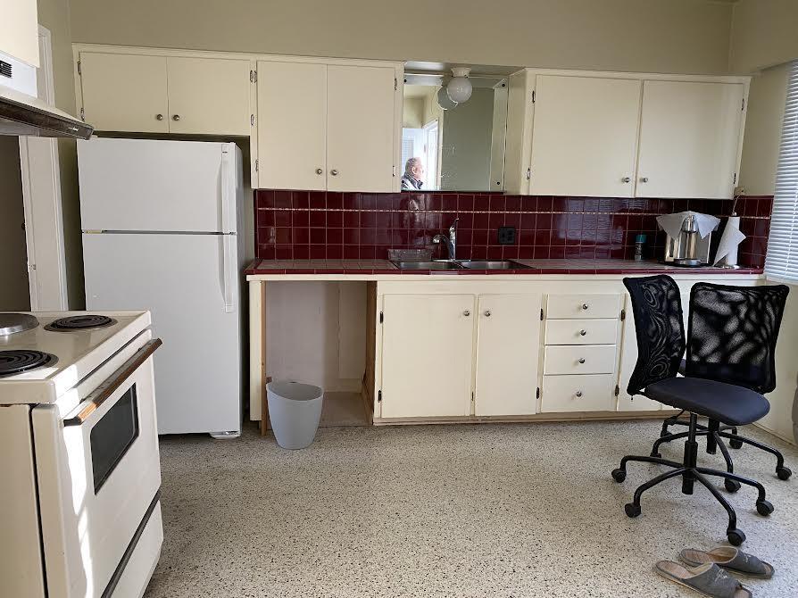 609 Madore Avenue, Coquitlam, British Columbia  V3K 3A8 - Photo 6 - R2740353