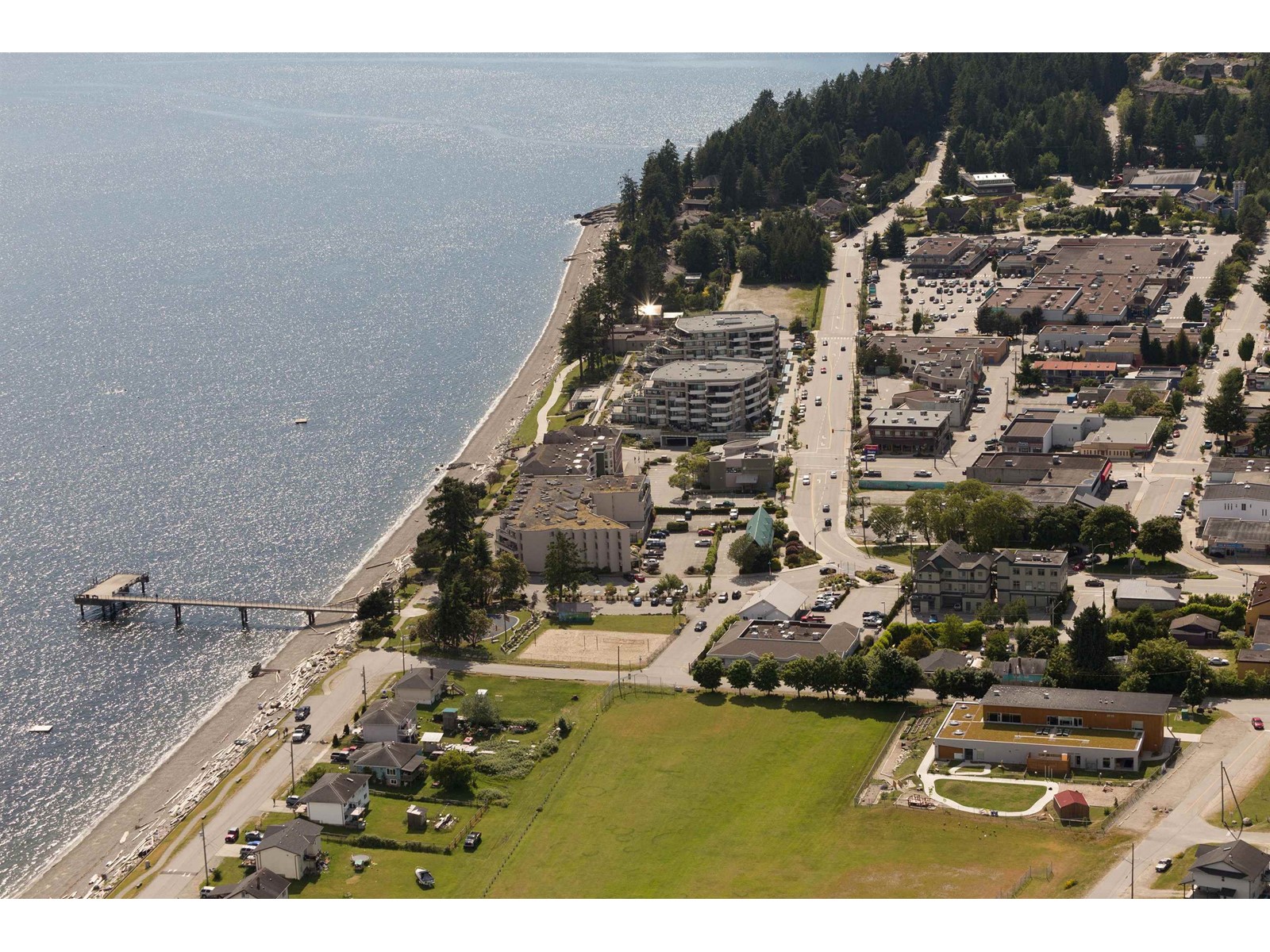 604 5665 Teredo Street, Sechelt, British Columbia  V7Z 0J2 - Photo 5 - R2741549